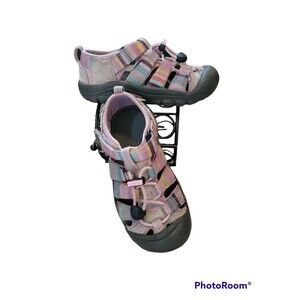 KEENS Kid Water Shoes Outdoor Hiking Closed Toe Sandals Girls Size 13 Multicolor